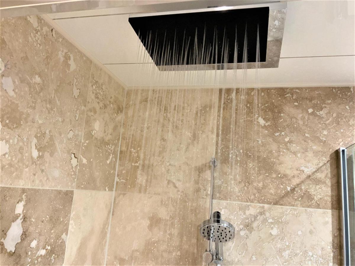 Westfields Villa Launceston Bagian luar foto